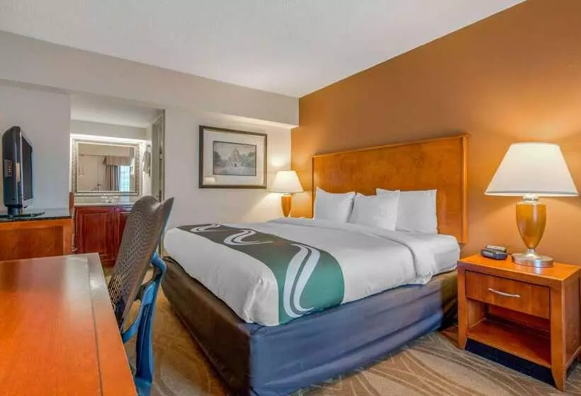 호텔 Quality Inn Savannah Historic District