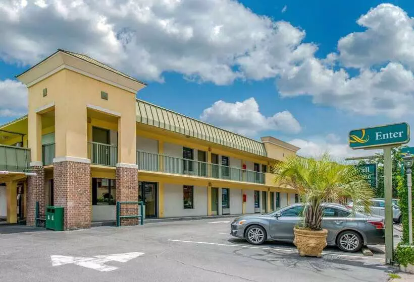 호텔 Quality Inn Savannah Historic District