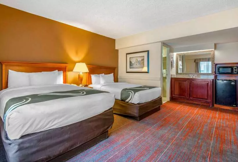 호텔 Quality Inn Savannah Historic District