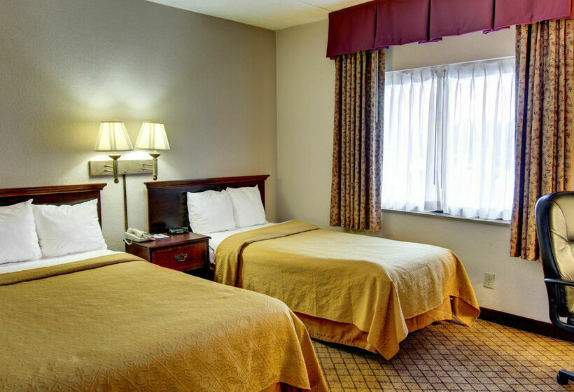 فندق Quality Inn & Suites College Park