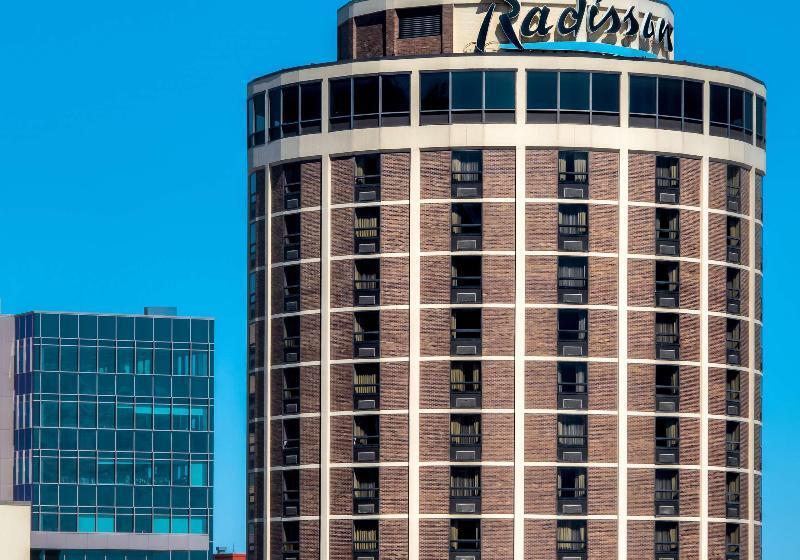 Radisson Hotel Duluth Harborview