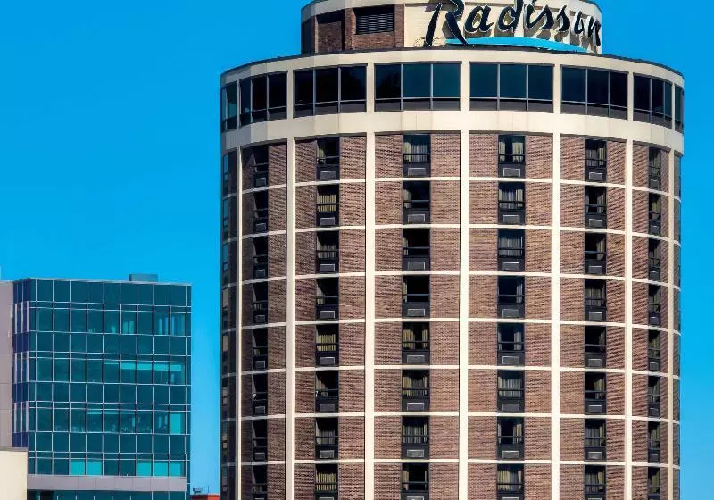 Radisson Hotel Duluth Harborview