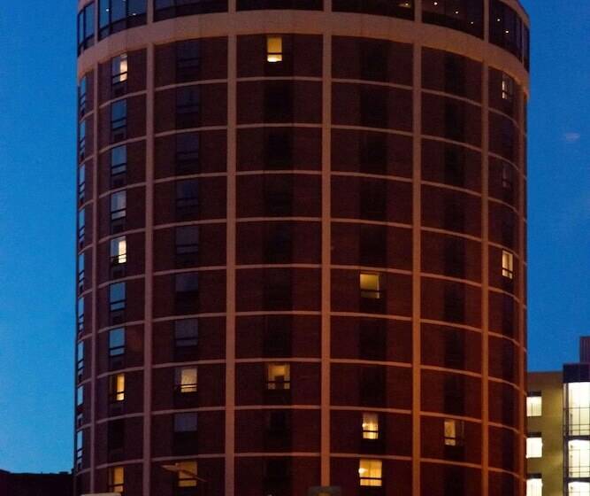 Radisson Hotel Duluth Harborview