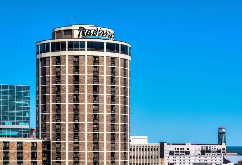 Radisson Hotel Duluth Harborview