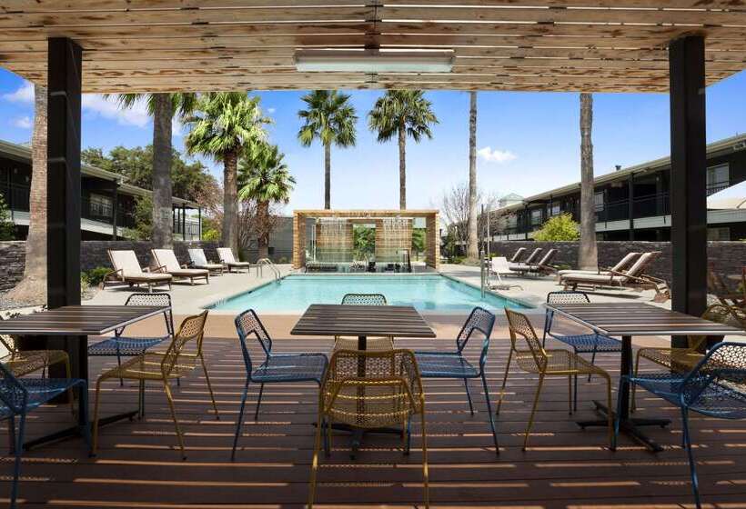 בית מלון כפרי Ramada By Wyndham Del Rio