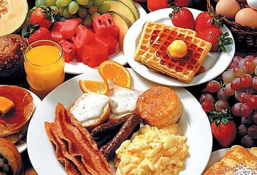 בית מלון כפרי Ramada By Wyndham Del Rio