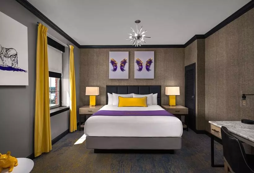 酒店 The Admiral, Downtown Historic District