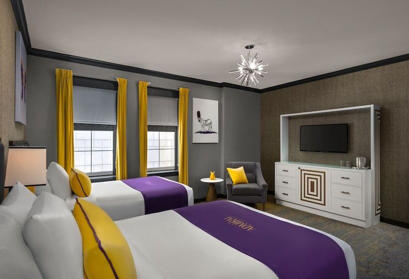 בית מלון כפרי The Admiral, Downtown Historic District