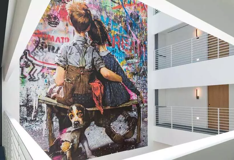 هتل The Gabriel Miami South Beach, Curio Collection By Hilton