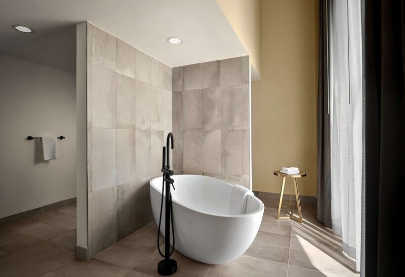 فندق The Landing At Hampton Marina, Tapestry Collection By Hilton