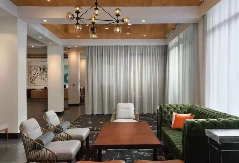 Otel The Landing At Hampton Marina, Tapestry Collection By Hilton