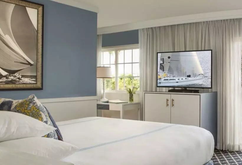 Portofino Hotel & Marina