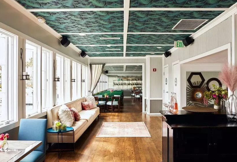 Portofino Hotel & Marina