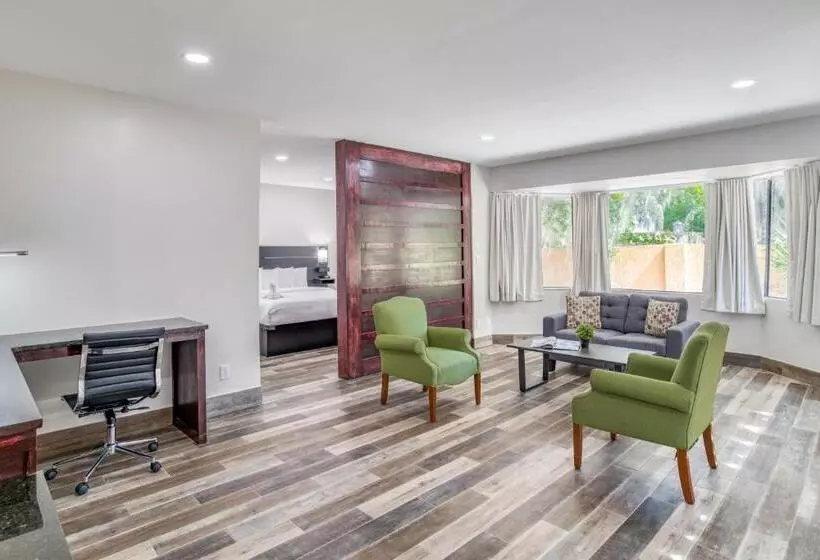 בית מלון כפרי Villa 1565  Saint Augustine