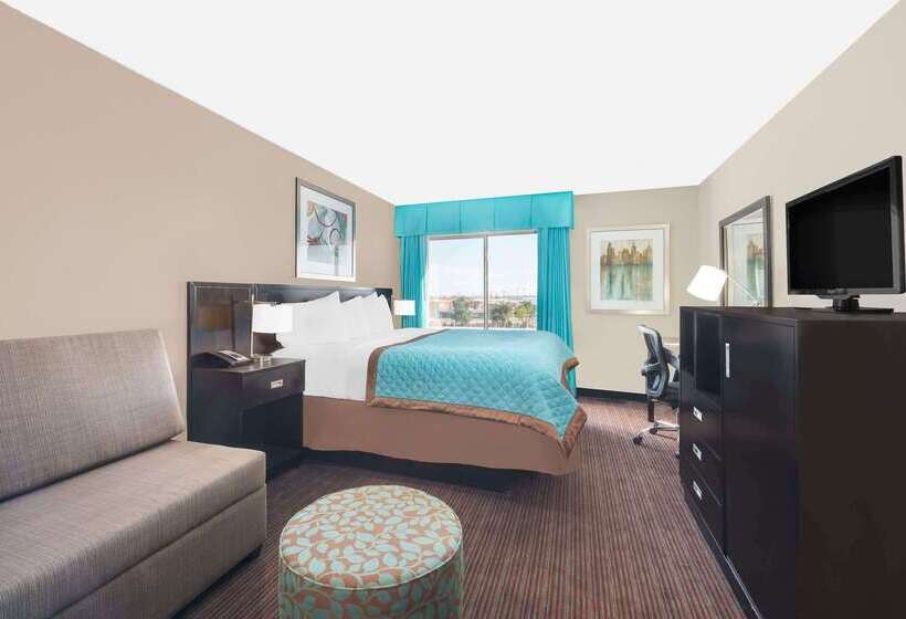 هتل Wyndham Garden Midland