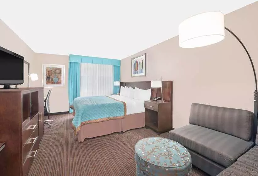 ホテル Wyndham Garden Midland