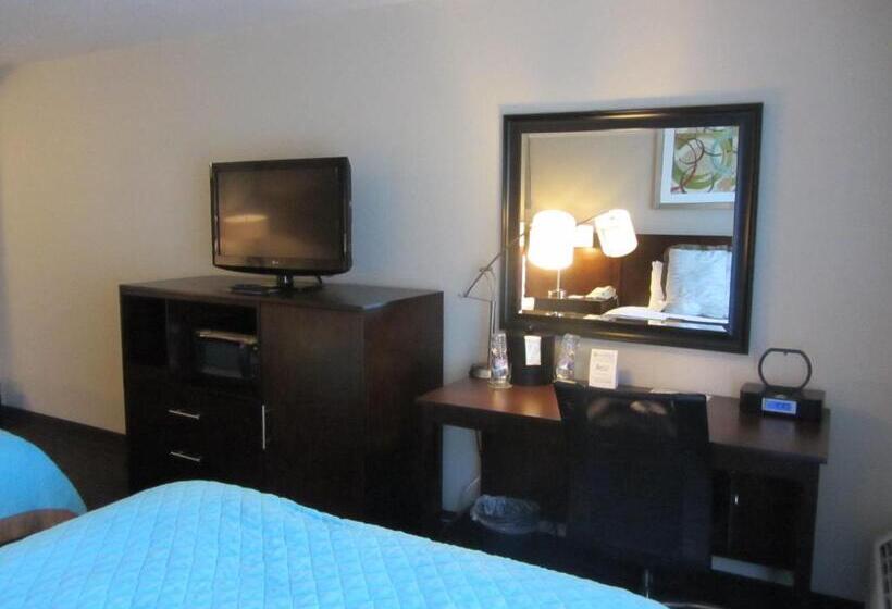 هتل Wyndham Garden Midland