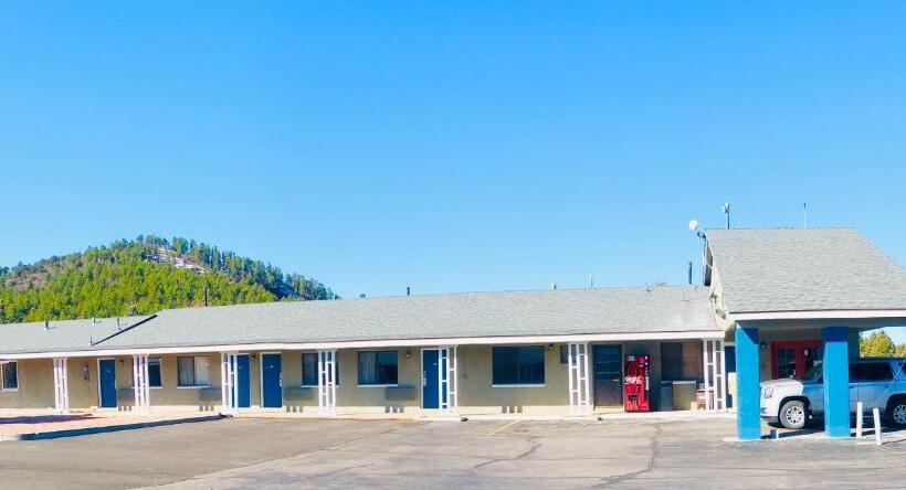 فندق على الطريق Super 8 By Wyndham Williams West Route 66   Grand Canyon Area