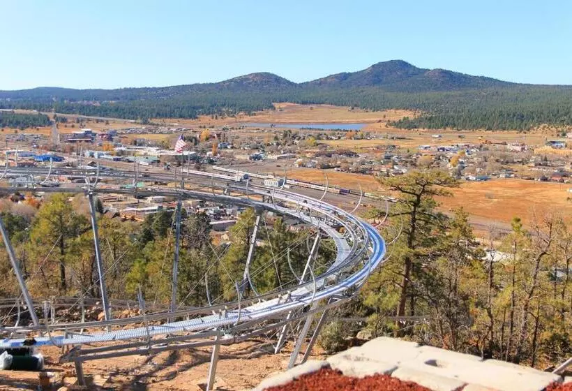 Мотель Super 8 By Wyndham Williams West Route 66   Grand Canyon Area