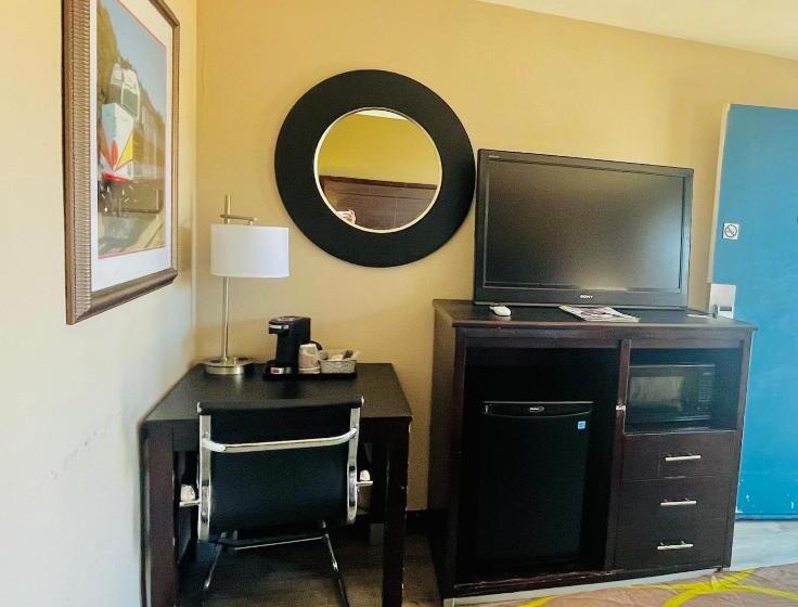 فندق على الطريق Super 8 By Wyndham Williams West Route 66   Grand Canyon Area