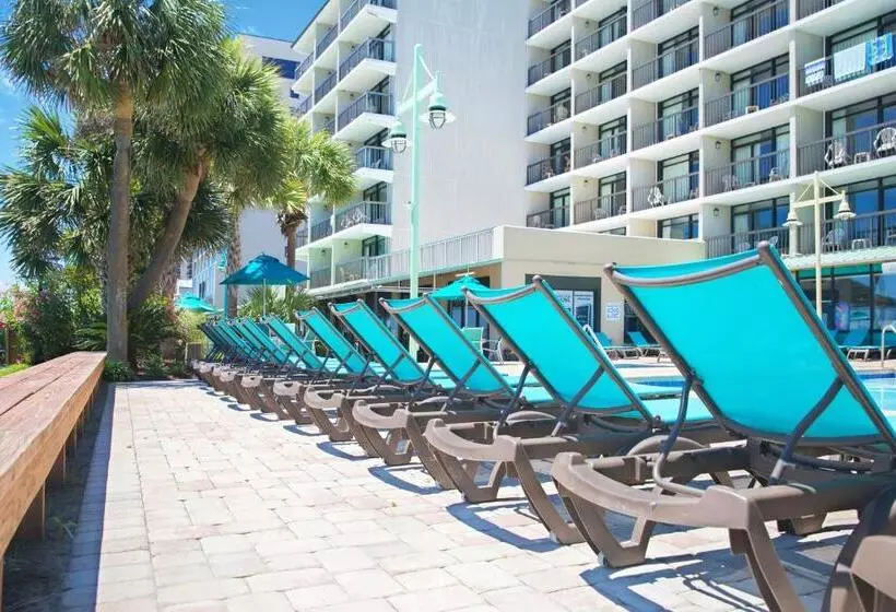 North Shore Oceanfront Resort Hotel With Waterpark