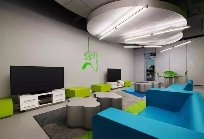 אתר נופש Marriott's Crystal Shores