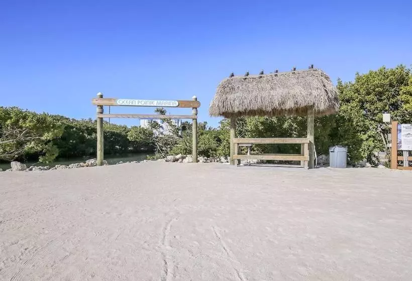 منتجع Ocean Pointe Suites At Key Largo