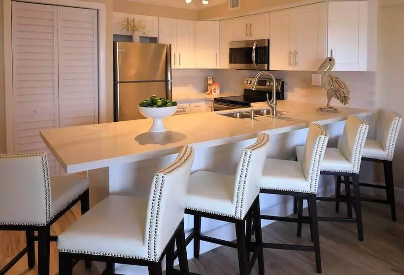 منتجع Ocean Pointe Suites At Key Largo