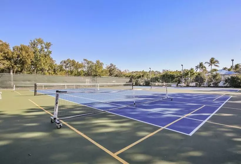 منتجع Ocean Pointe Suites At Key Largo