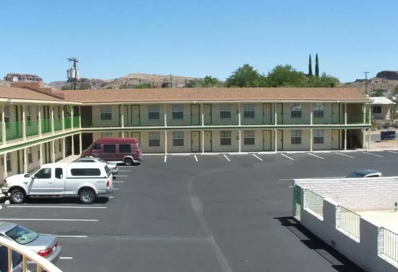 فندق Arizona Inn