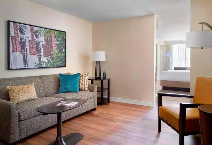 호텔 Augusta Marriott At The Convention Center