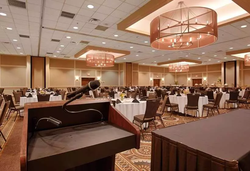 Best Western Premier The Central Hotel & Conference Center