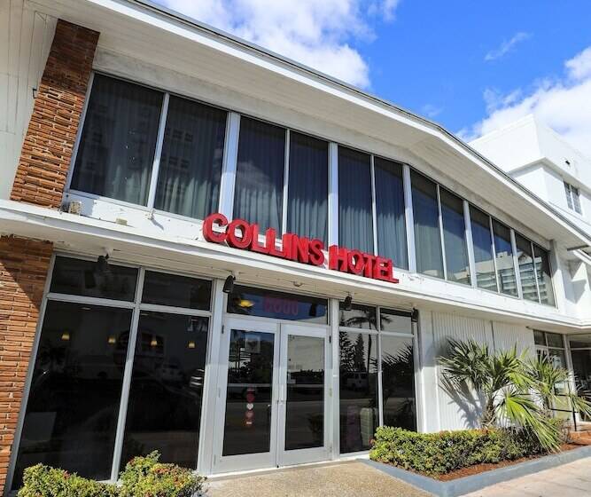 هتل Collins