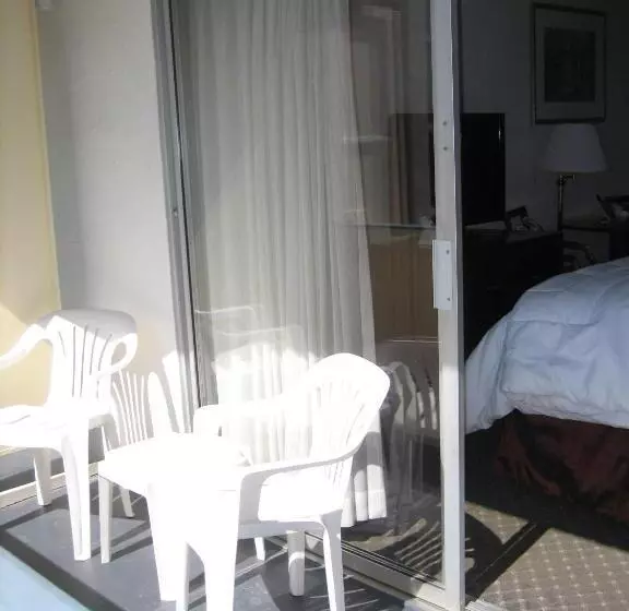 호텔 Days Inn By Wyndham San Diego/downtown/convention Center