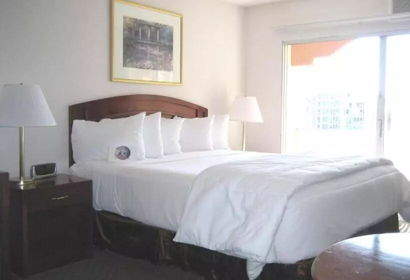 호텔 Days Inn By Wyndham San Diego/downtown/convention Center