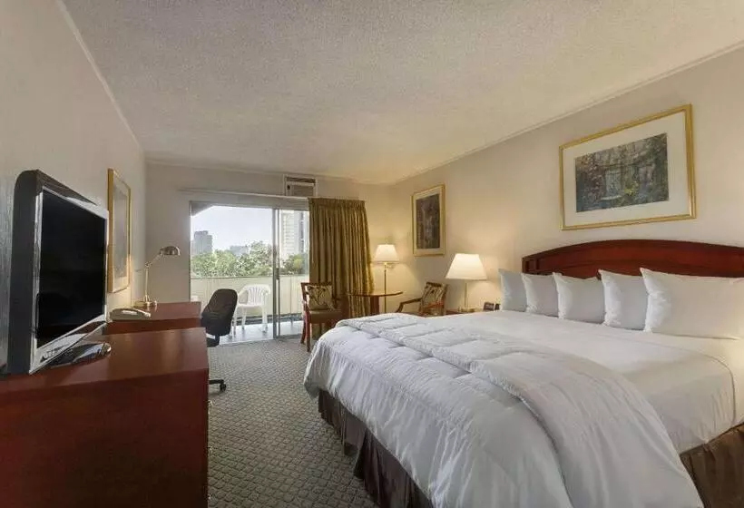 호텔 Days Inn By Wyndham San Diego/downtown/convention Center