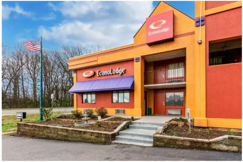 בית מלון כפרי Econo Lodge Charlotte Airport