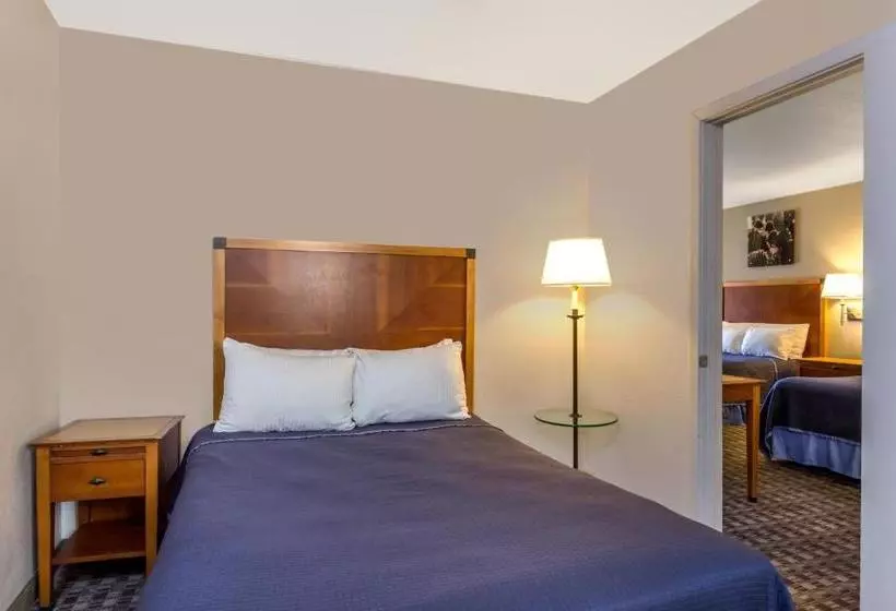 酒店 Howard Johnson By Wyndham Scottsdale Old Town