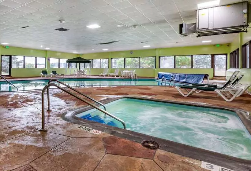 酒店 Quality Inn & Suites Escanaba North