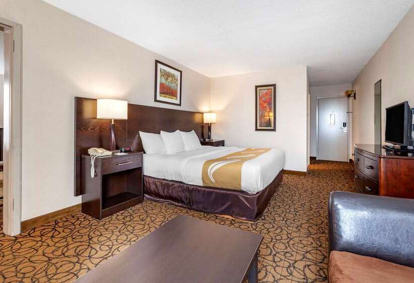 هتل Quality Inn & Suites Escanaba North