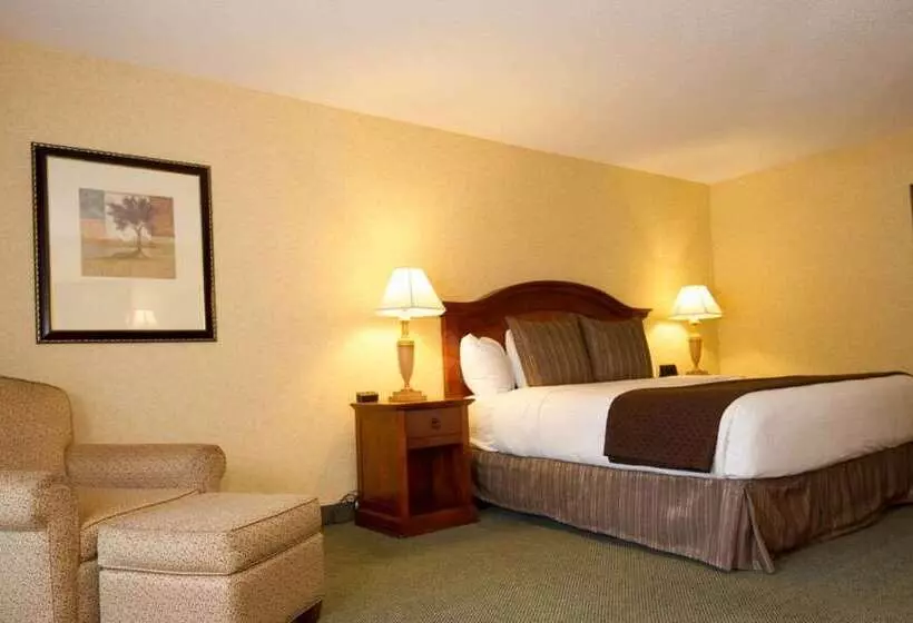 Red Lion Hotel Pasco Airport & Conference Center