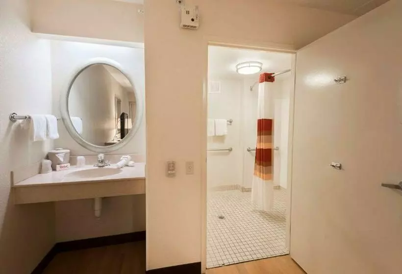 호텔 Red Roof Inn Chicago  Downers Grove