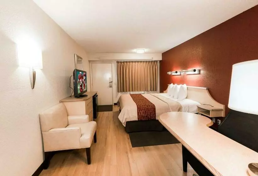 호텔 Red Roof Inn Chicago  Downers Grove