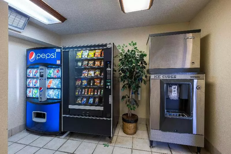 Отель Red Roof Inn Dayton South Miamisburg