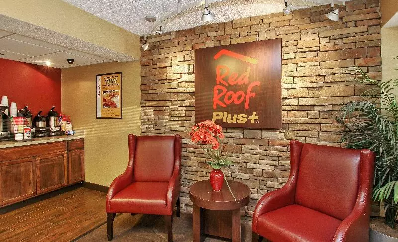 فندق Red Roof Inn Plus+ Atlanta Buckhead