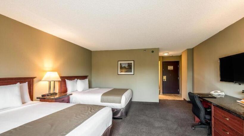 فندق Rodeway Inn & Suites Portland   Jantzen Beach