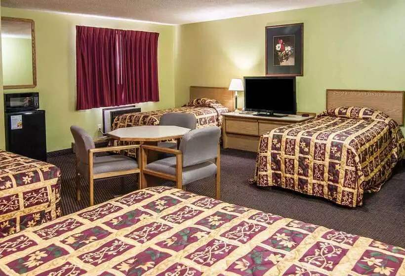 Otel Rodeway Inn Willamette River