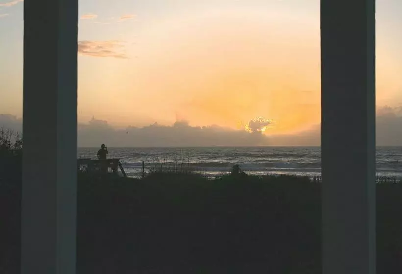 酒店 Royal Mansions Resort