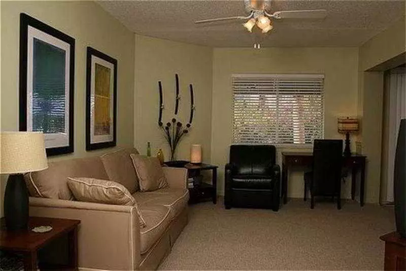 酒店 Royal Mansions Resort