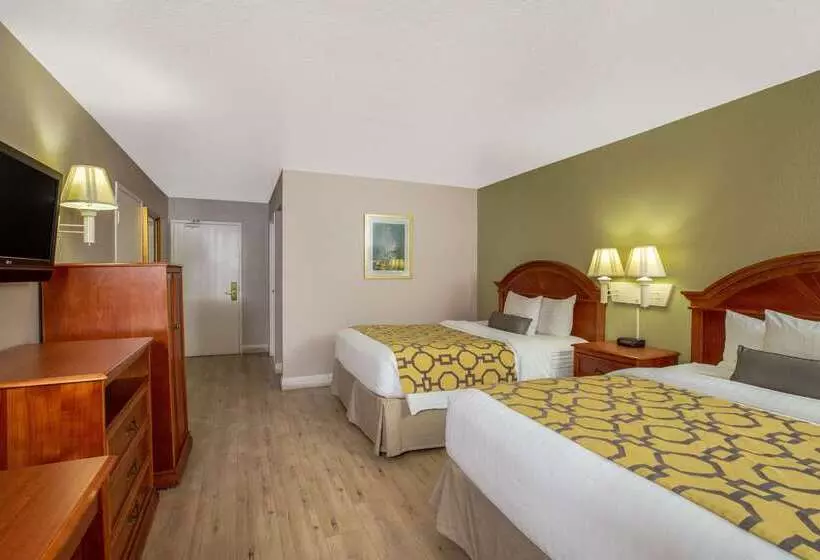 فندق Baymont By Wyndham Tehachapi